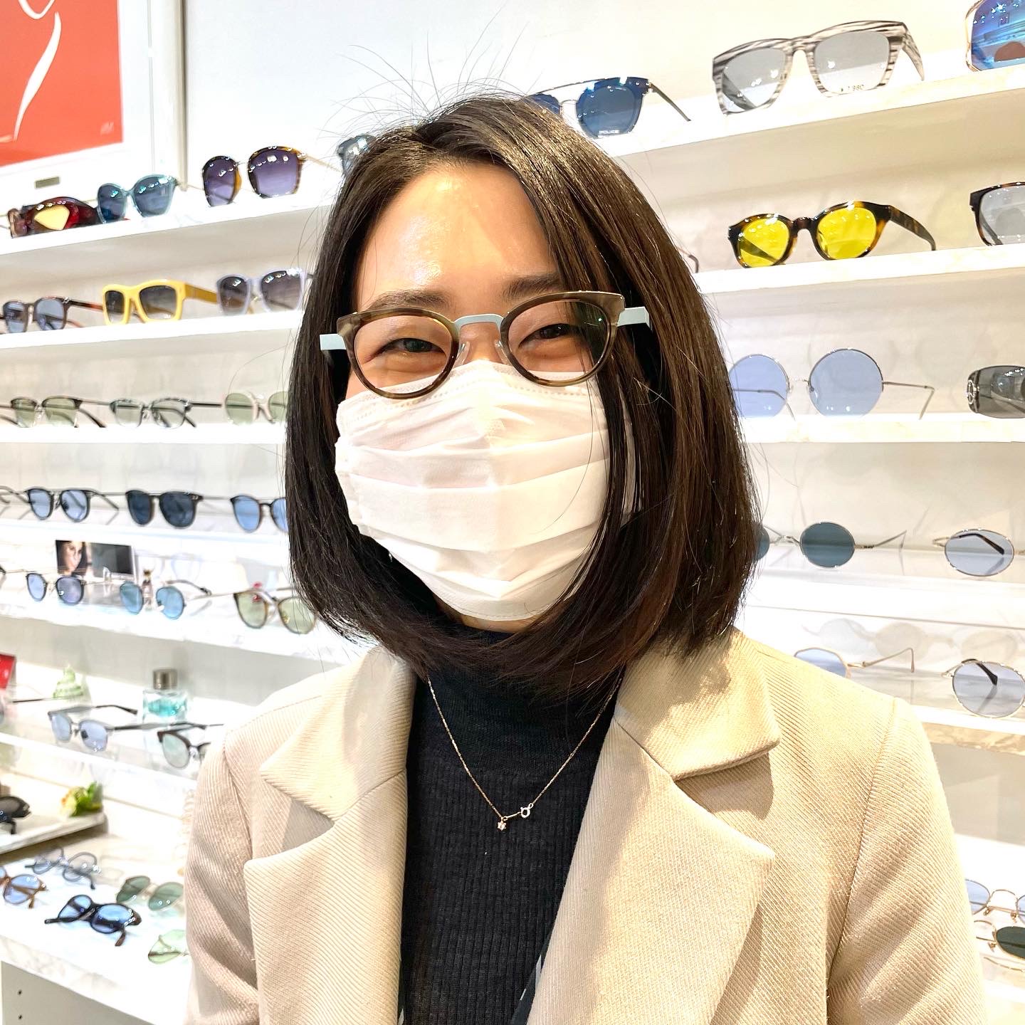 お客様紹介(Anne et Valentin) | 香川県高松市のメガネ専門店トリプル
